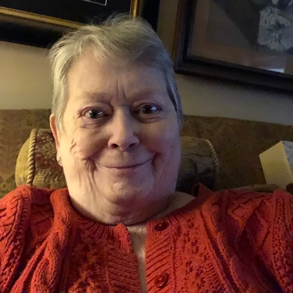 Meet your Posher, Carol - Picture 1 of 1